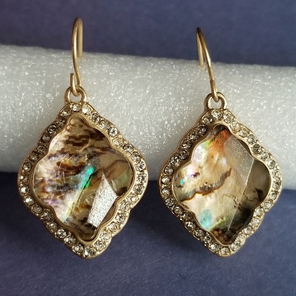 Jewelry - Iridescent dangly earrings gold tone wavy edge